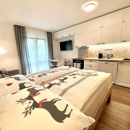 2022 Neu Renoviert- Apartments Michaela ฟิลิปป์ซรอยท์ ภายนอก รูปภาพ